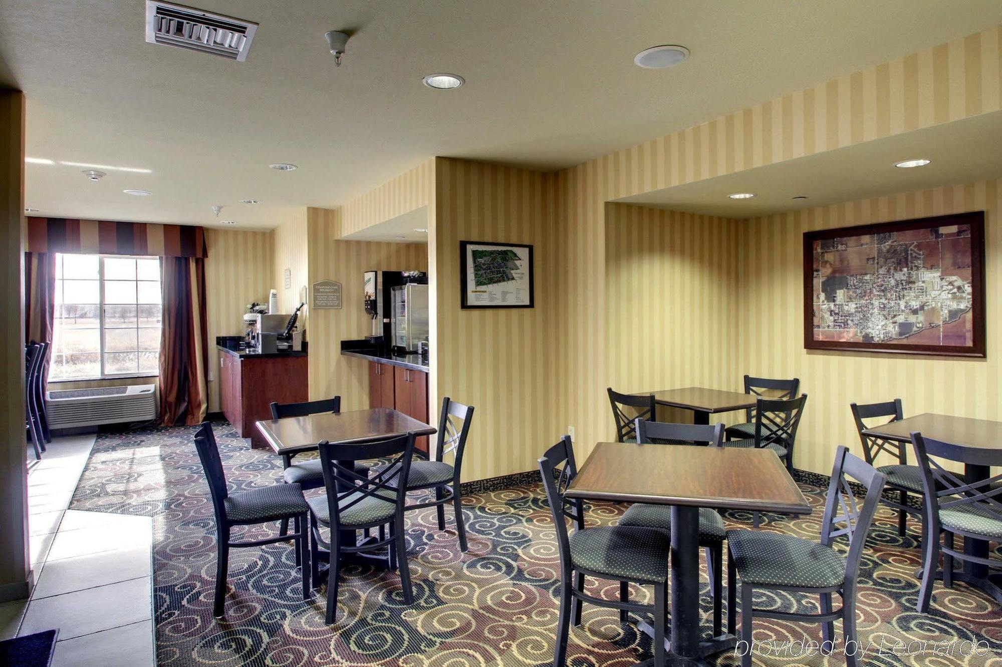Cobblestone Hotel - Wayne ภายนอก รูปภาพ