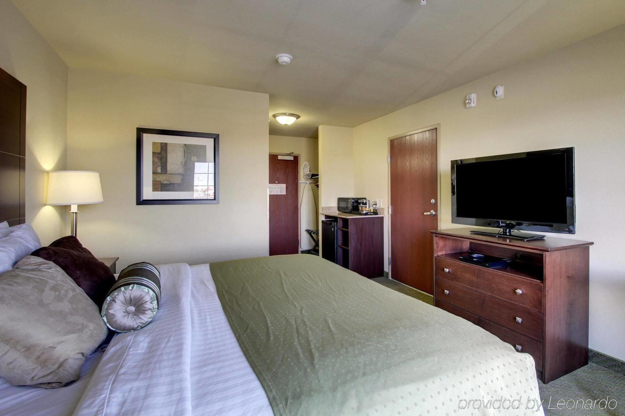 Cobblestone Hotel - Wayne ภายนอก รูปภาพ