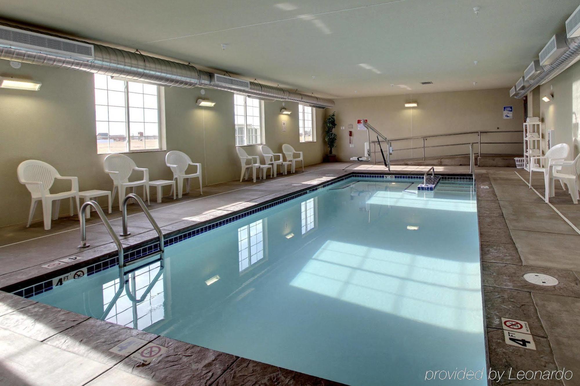Cobblestone Hotel - Wayne ภายนอก รูปภาพ