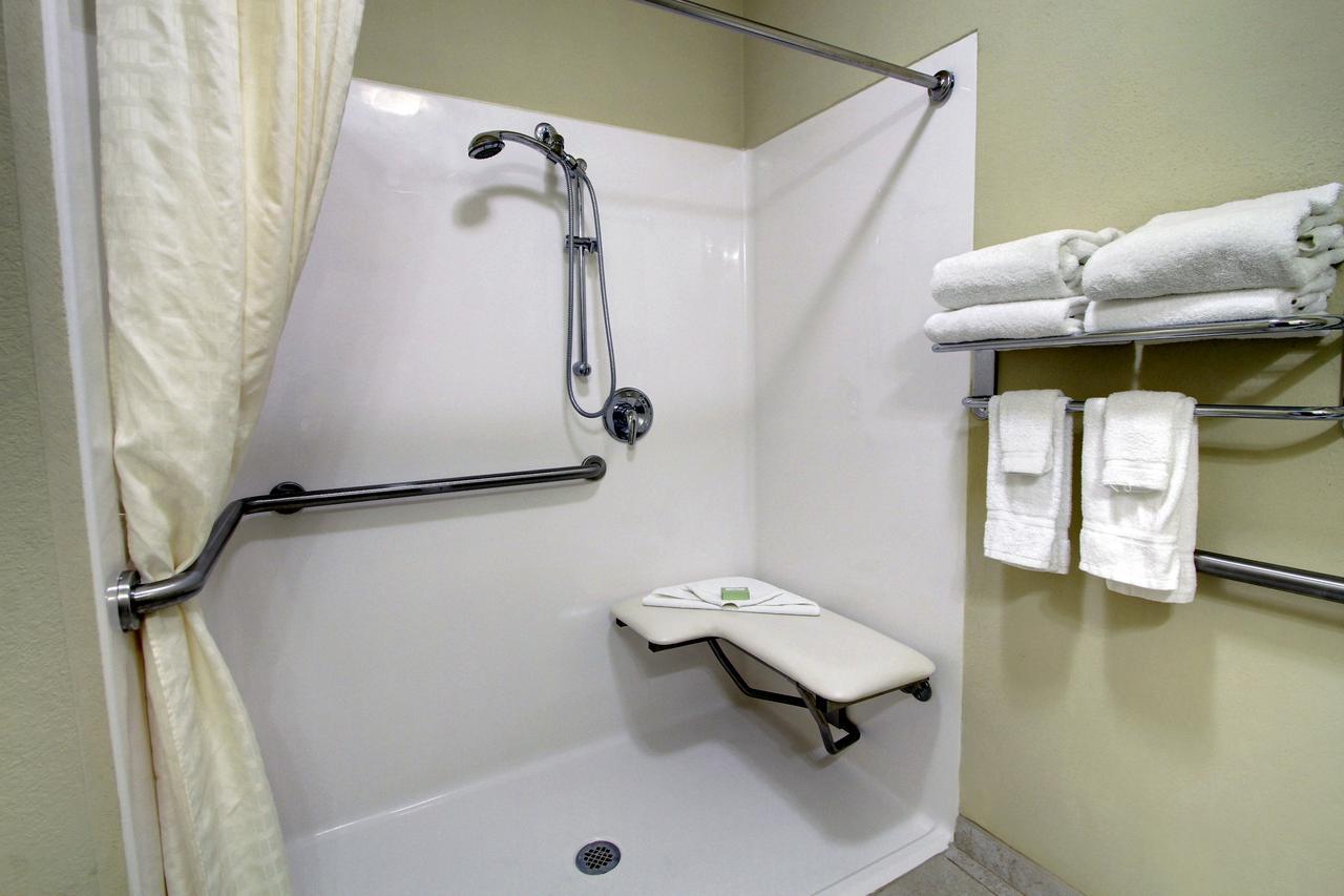 Cobblestone Hotel - Wayne ภายนอก รูปภาพ